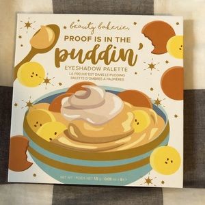 NWOT Beauty Bakerie Proof is in the Puddin’ Eyeshadow Palette